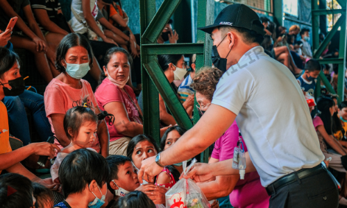 almex-gives-back-a-pre-christmas-feeding-program